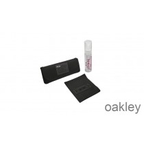Oakley Lens Cleaning Kit aurinkolasit