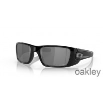Oakley Fuel Cell Sonnenbrille mit schwarzen Gläsern und poliertem schwarzen Rahmen