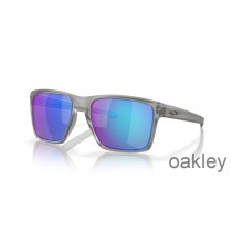 Óculos de sol Oakley Sliver XL Safira Iridium polarizados com armação cinza fosco