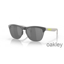Oakley Frogskins Lite Prizm Svart Linser Matt Dark Grå Ramme Solbriller